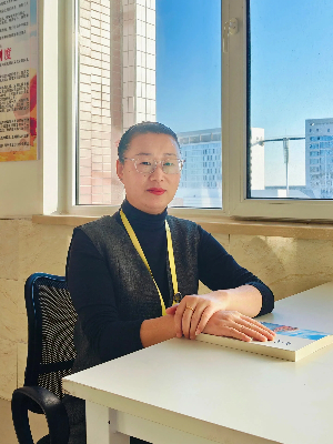 思想道德与法治、形势与政策教研室主任--晁爱娟