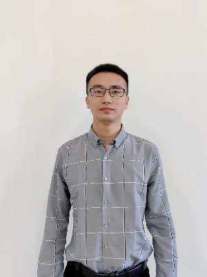 公共课教学部主任助理--代成林