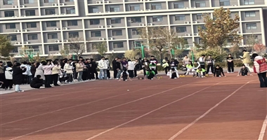 体育教学部成功举办2025年新生田径精英赛