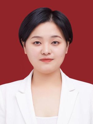 学管副院长--王青